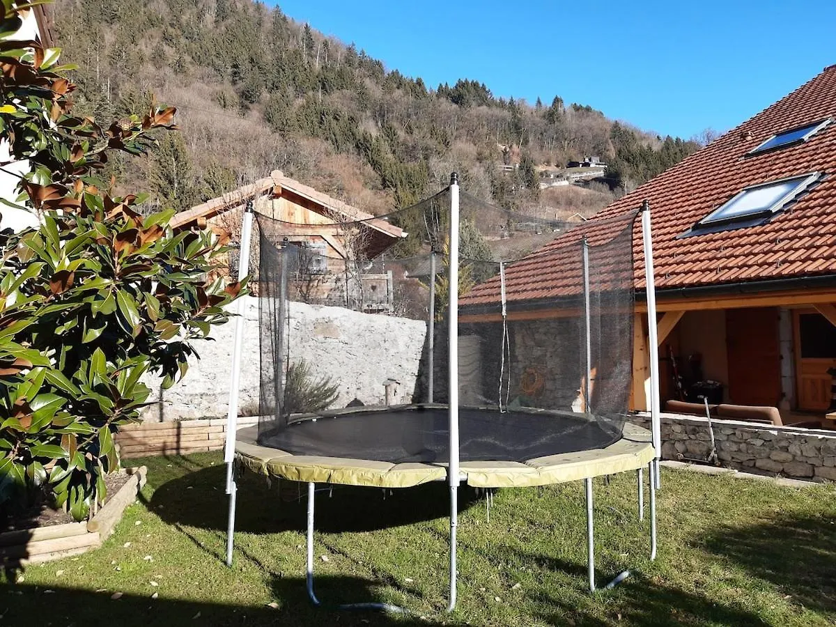 Шале Chaleureuse Maison De Village Marignier